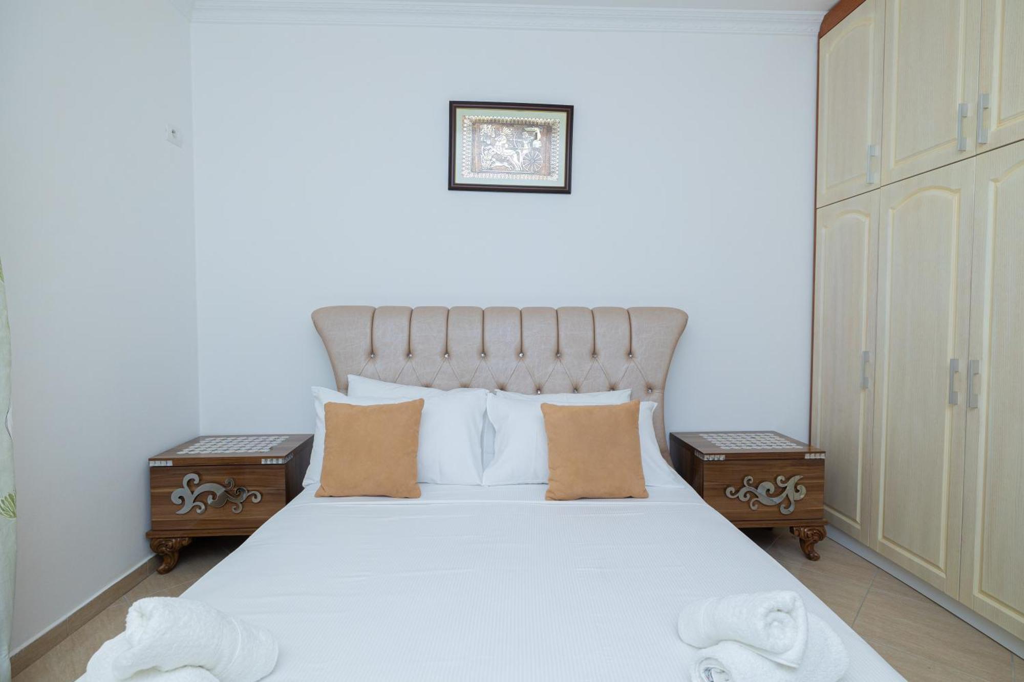 Lucas Apartments Rental Vlorë Eksteriør bilde